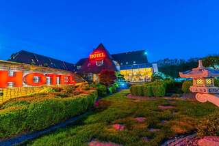 Отель Hotel Na Półboru Серадз-3